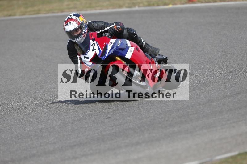 /37 09.08.2026  Pluess Motosport ADR/Freies Fahren/12